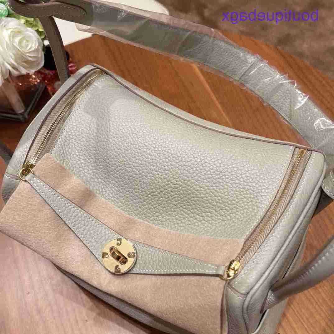 

Authentic merchandise Genuine Lindi Bags H Home for sale Cowhide women's bag Hand sewn leather Handheld one shoulder cross body doctor's PillHave Real Logo, Cream silver buckle