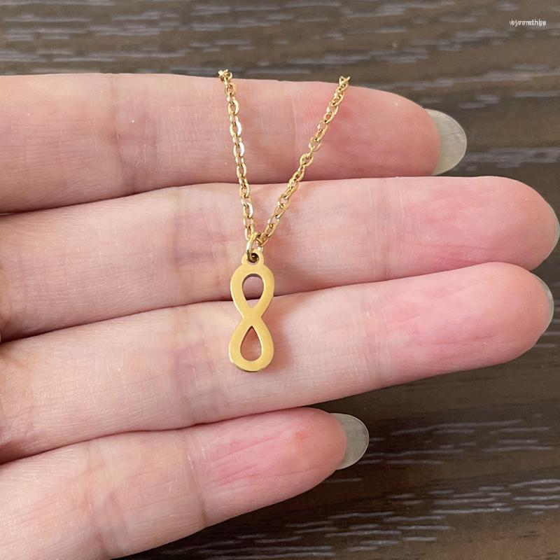 

Pendant Necklaces Stainless Steel Classic 8 Necklace Female Fashion Clavicle Chain Trendy Infinity Choker Jewelry Collar Kolye
