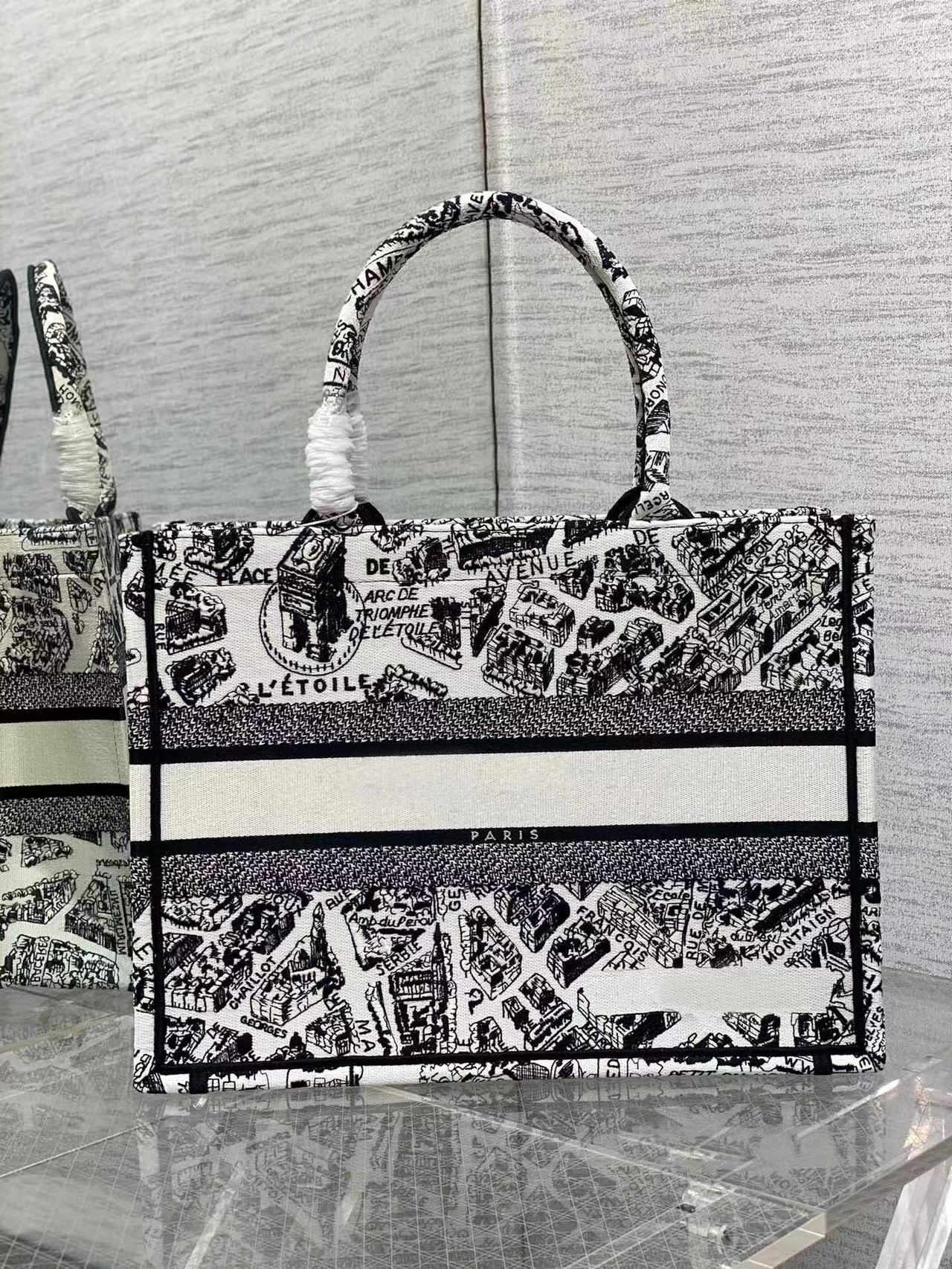 

2023 New women's shopping bag High-end custom quality handbag Exquisite and lovely map embroidery large capacity design is very practical and good-looking