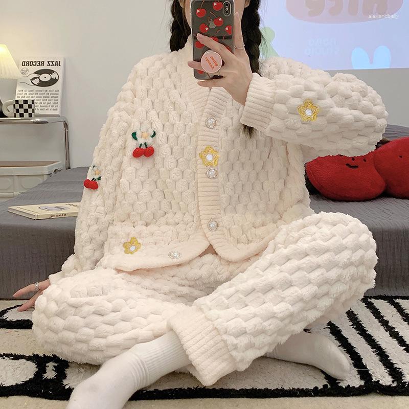 

Women's Sleepwear Women's Plush Pajamas Thickened Warm V Neck Cardigan Autumn Winter Long Sleeved Trousers Sweet Flower Household, Color1