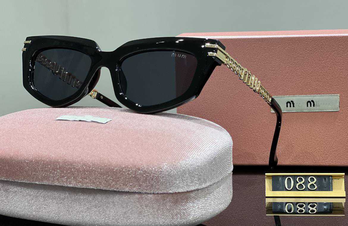 

Luxury Miu Sunglasses Retro Cat Eyes Women's Sunglasses Fashion Trend Cross border Glasses Women's Metal Hollow Chain Men's Goggles sun glasses for woman 4L1XT