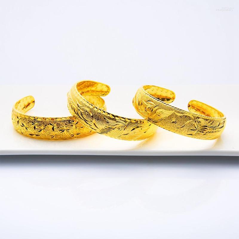 

Bangle Vintage Wedding Bracelet Women Yellow Gold Filled Classic Bridal Fashion Jewelry Gift Carved Star Phoenix