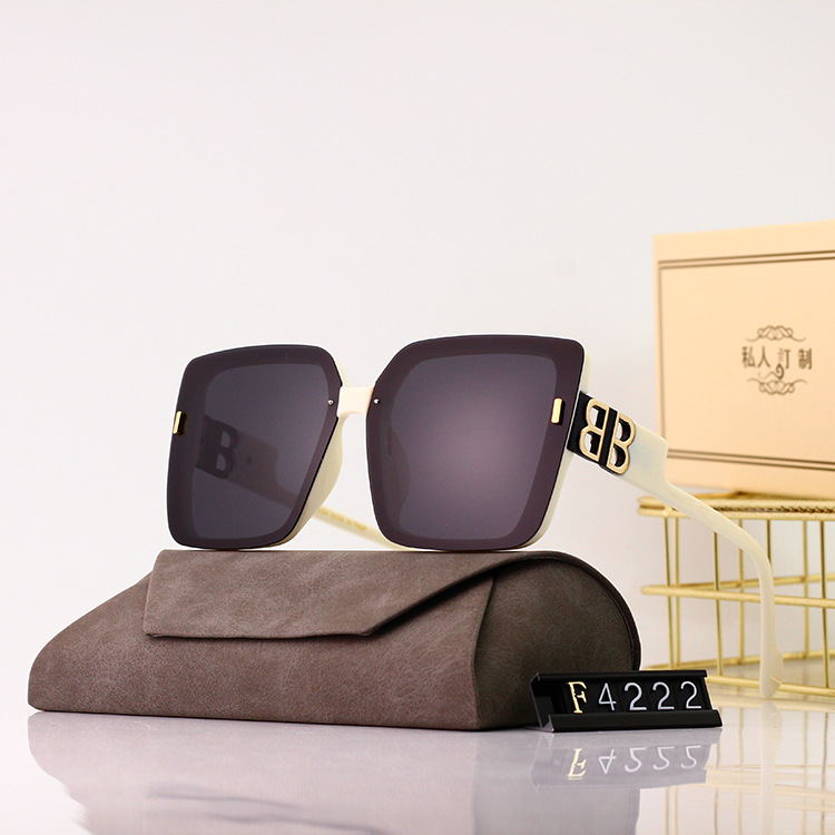 

designer sunglasses for women and mens sunglasses New polarized sunglasses female classic sunglasses UV protection driving glasses wholesale 4222