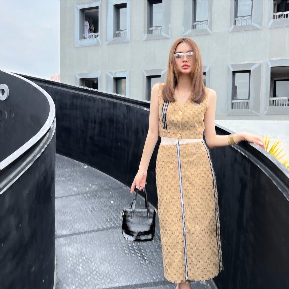 

G219 Women's Two Piece Pants Casual Suits Letters Designers New Contrast Suit for Women's Stand Up Collar Short Cardigan Jacket Hip Skirt Two-piece Beautiful, Pink