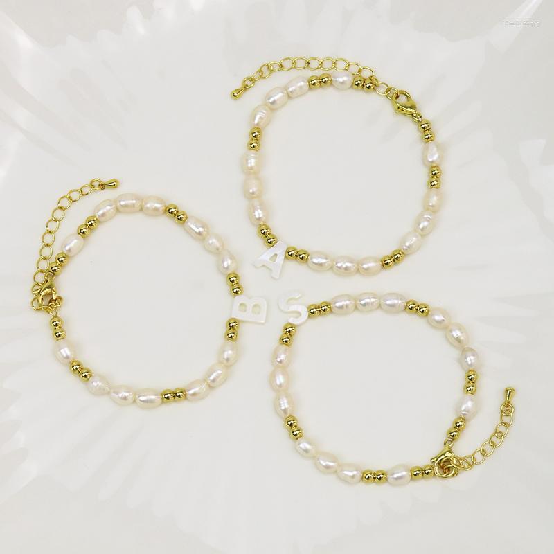 

Strand 5 Pcs Pearls Bracelet Chain White Shell Letter Charms Gold Bead Handmade Women Jewelry 90043