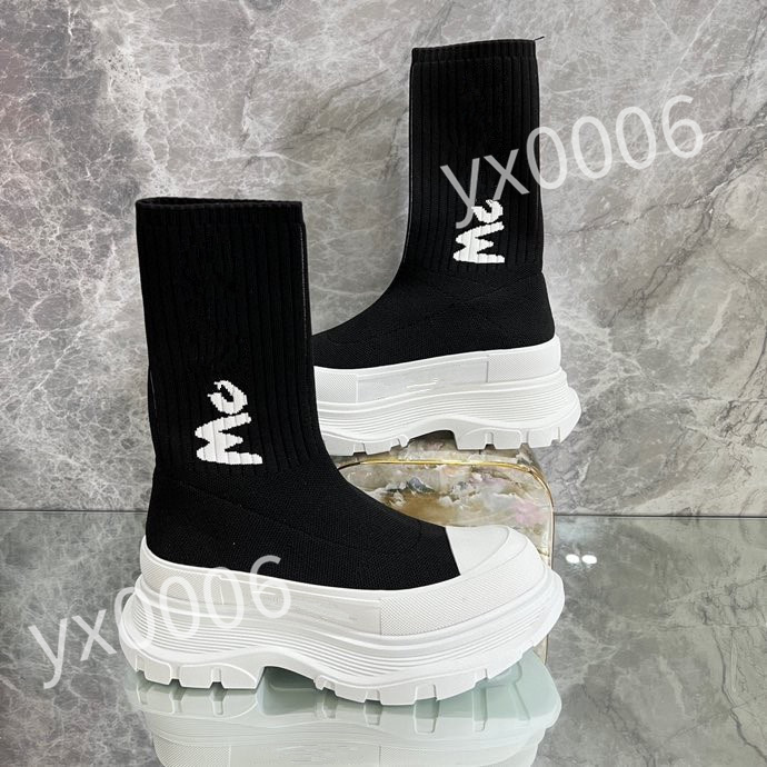 

2023 new Hot Luxury Casual Shoe Four season white sports women's and men's casual board shoes kinds of comfortable all cow leather, 02