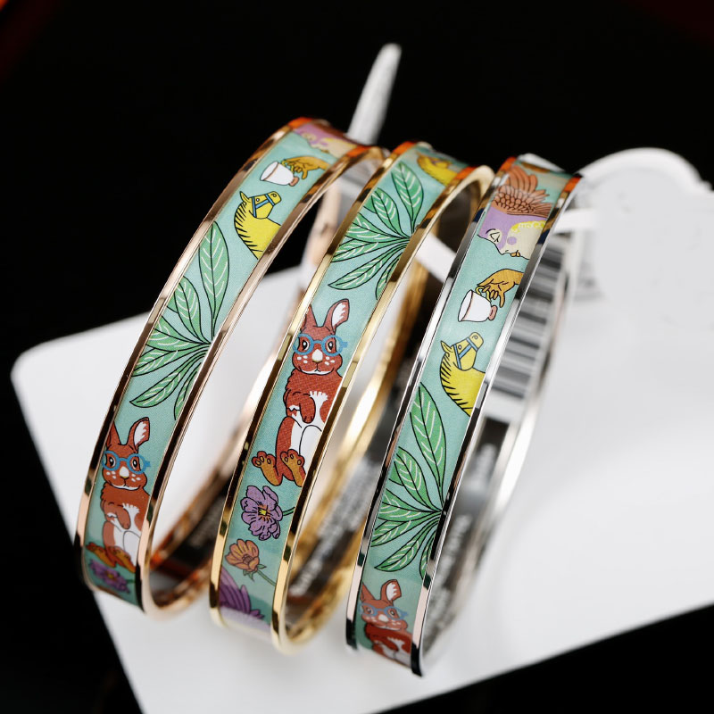 

Enamel clic bangle for women charm bracelets rabbit green enamel cuff top quality version 3