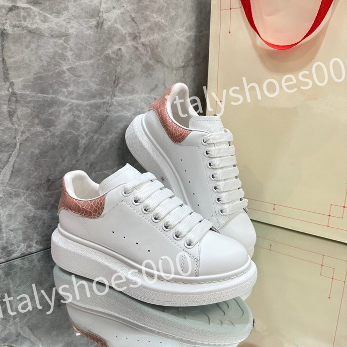 

New top Fashion Shoes White Black Dream Sneaker womens and mens Rubber Sole Soft Calfskin Leather Lace-up Trainers, 02