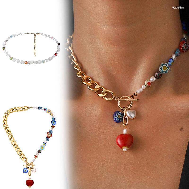 

Pendant Necklaces Women Imitation Pearls Necklace With Heart-Shaped Vintage Clavicle Chain Beaded Fashion Party Gifts