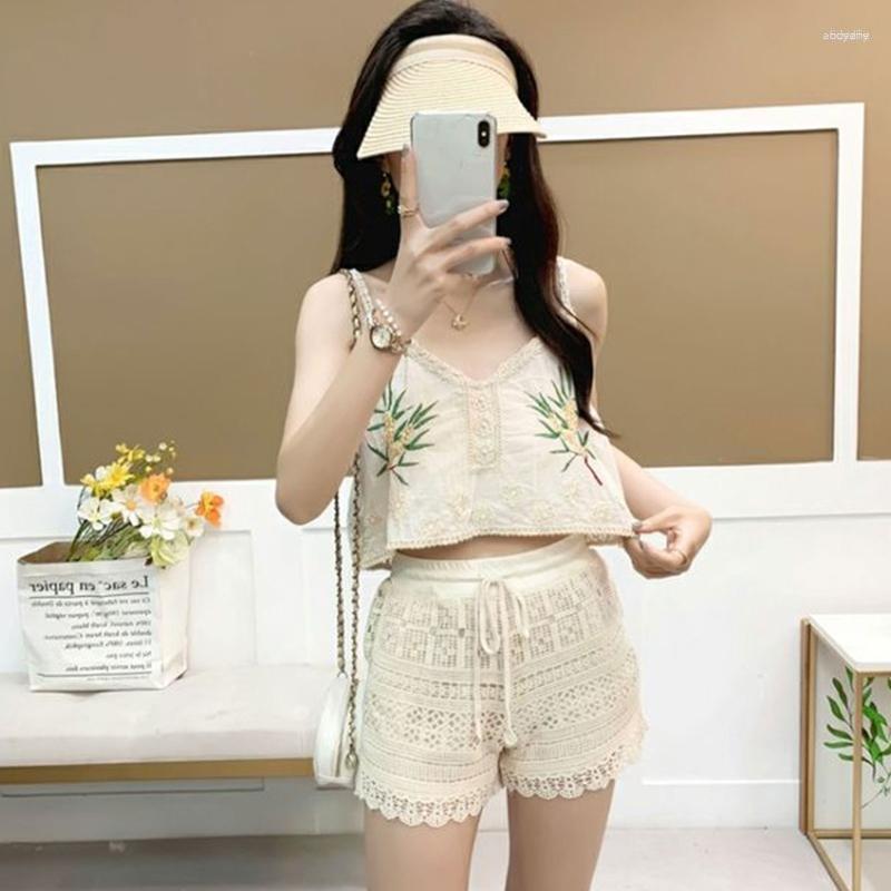 

Women's Tanks Women's Womens Crochet Knit Stitching Boho Sleeveless Vest Sexy V-Neck Embroidery Leaves Loose Camisole Beachwear Crop, Apricot