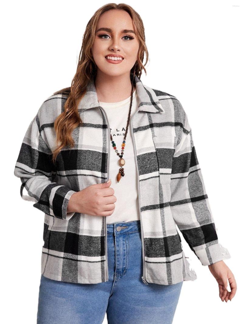 

Outerwear Plus Plaid Print Zip Front Overcoat S7QT#, Black and white