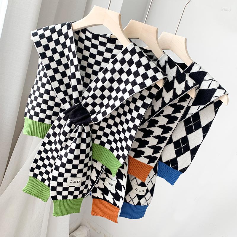 

Scarves Korean Style Versatile Warm Fashion Woolen Knitted Scarf Women Checkerboard Grid Shawl Outer Decoration