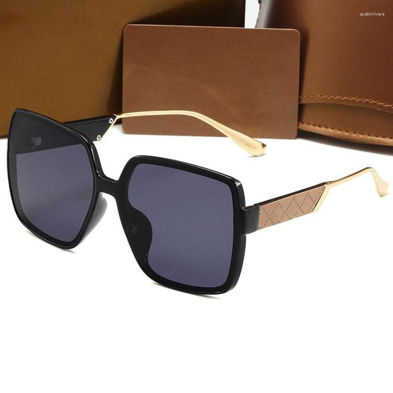 

Sunglasses Fashion Designer For Woman Mens Classic Sun Glasses Outdoor Drive Shades Eyeglasses Adumbral 6 Colors Good Quality