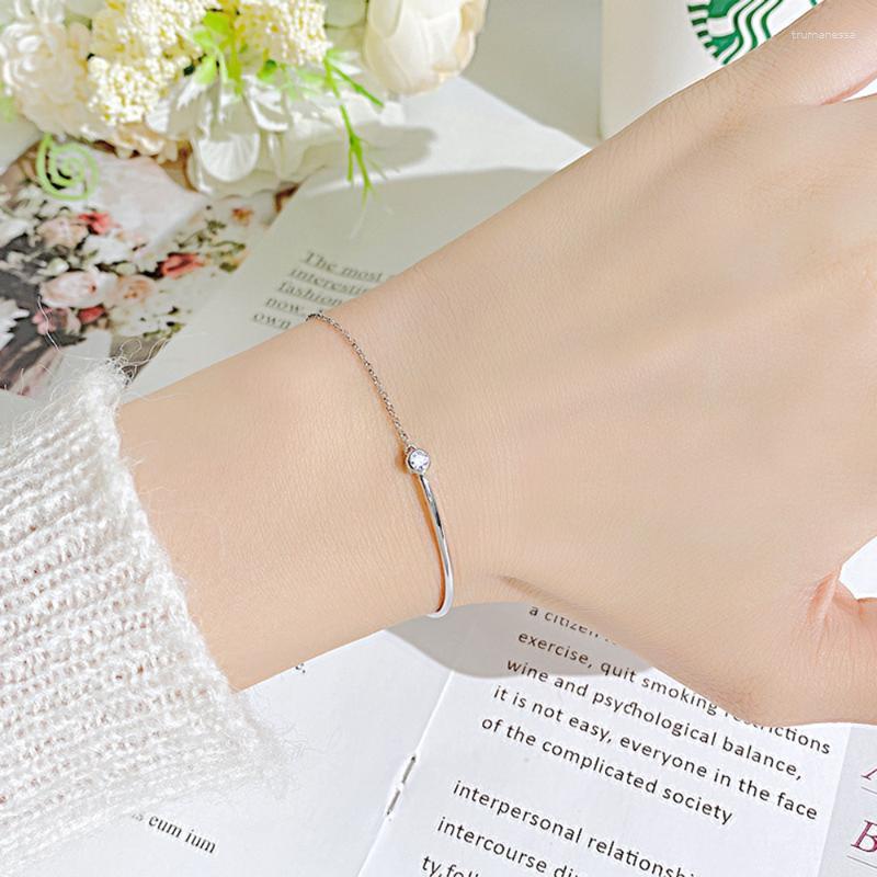 

Link Bracelets Chain Simple Ins Niche Design High-end Jewelry Fashion French Light Luxury Splicing Zircon Titanium Steel Ladies BraceletLink