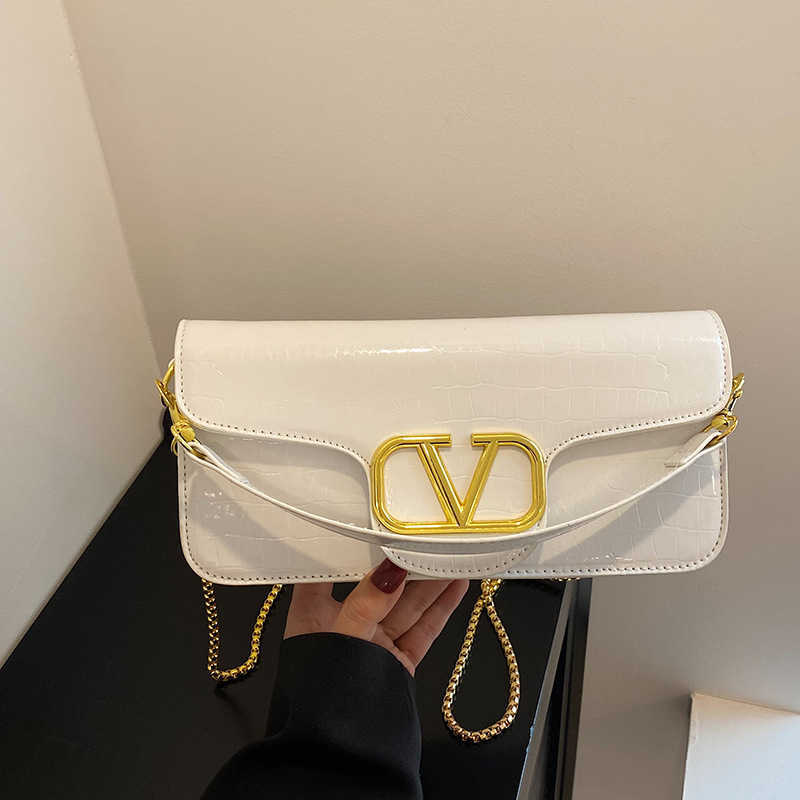 

Designer Valentino Bag For Women sebg Shiny White Handbag 2023 New Arrive Tote Bags Chain Shoulder Snake Pattern Crossbody Small Square Wallet Luxury Purse, Black7