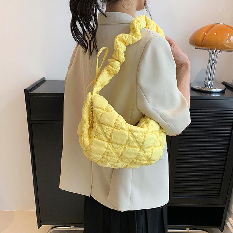 

Evening Bags Embroidery Underarm For Women Large Capacity Handbags Shoulder Bag Female Fashion Cotton Quilted Hobos Shopper Tote, Silver