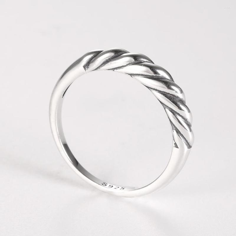 

Cluster Rings Dowi 925 Sterling Silver Classics Vintage Intertwined Twisted For Women Men Couple Wedding Party Fit Lady Fine Jewelry