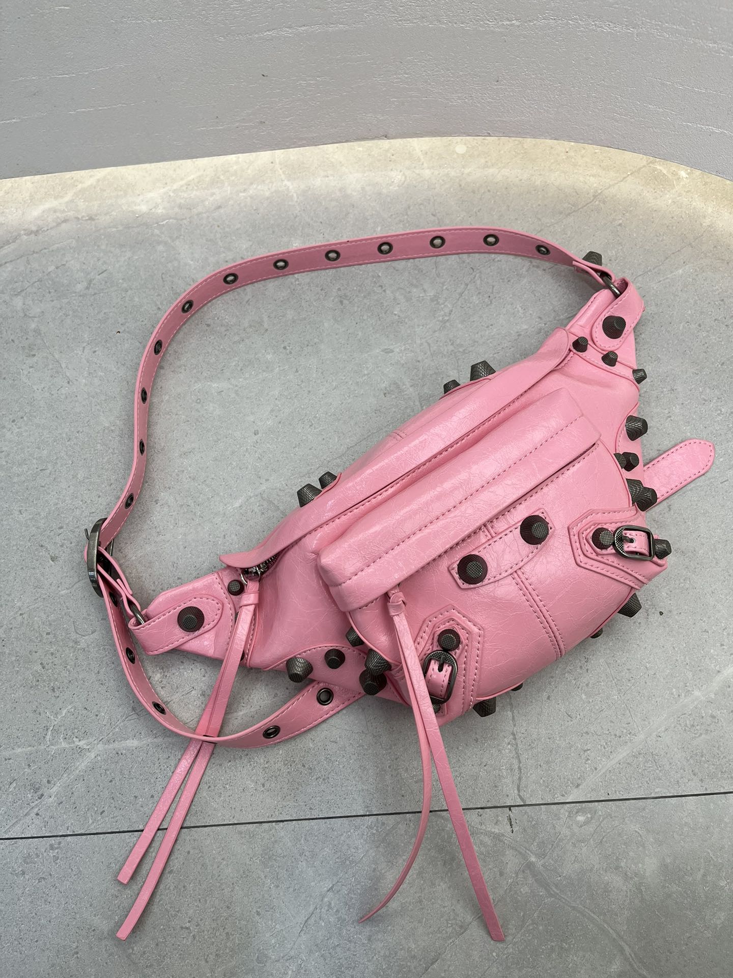 

fashion women waist bags super deluxe retro rivet Chest bags Genuine leather crossbody bags tying adjustable belt bags top tier quality handbag hobo clutch wallets, Pink