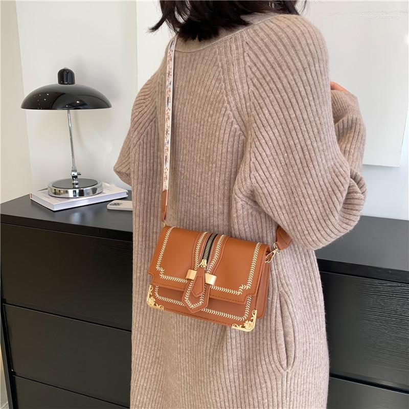 

Evening Bags Female Handbag 2023 Crossbody Car Suture Square Shoulder Wide Straps Elegant Purse And, Brown