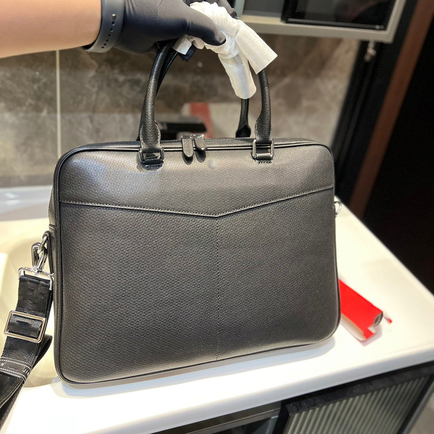 

top Famous designer men's cowhide leather briefcase, messenger bag, laptop bag, business office bag, cross-body bag traveling bag shoulder bag purse handbag Work Package