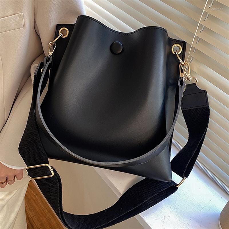 

Evening Bags Messenger For Women Luxury High Quality Ladies Handbags Bucket Bag Pu Leather Crossbody Shoulder Female, Black