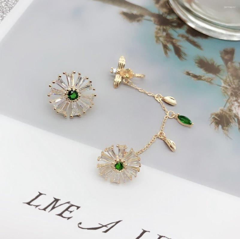 

Stud Earrings Shine 925 Sterling Silver Personalise Temperament Exaggerated Unique Noble Jewelry Earring Flower Bee