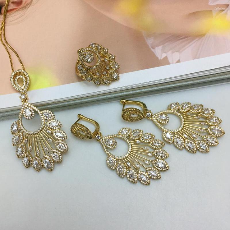 

Necklace Earrings Set Yuminglai Luxury Cubic Zirconia Jewelry Pendants Sets For Women FHK10363, Picture shown
