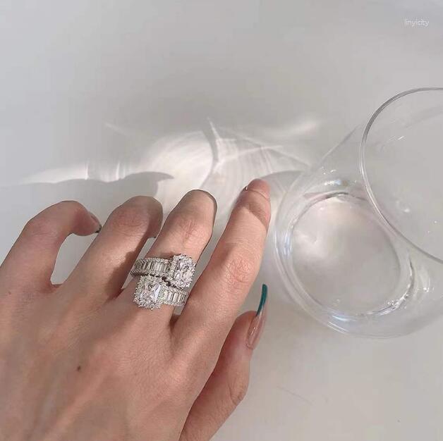 

Cluster Rings Korean Sweetheart Princess Ring Women Unique Design Luxury High-end All-match Personality Elegant Fing Accessories
