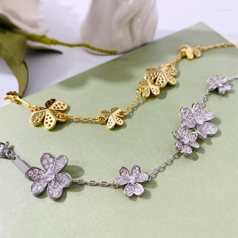 

Bangle 2023 Women Luxury Jewelry Bracelet Sweet Romantic Lucky Clover Flower Diamond Raym22