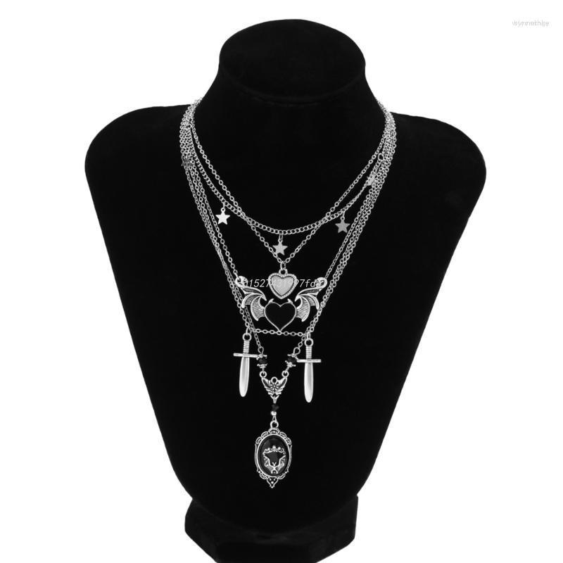 

Chains 5Pcs European And American Jewelry Dark Punk Love Wing Pendant Ornaments Sweet Cool Sword-shaped Halloween Necklace