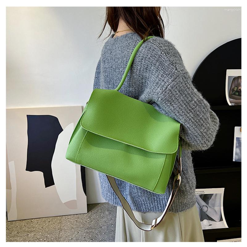 

Evening Bags Fashion Simple Large-capacity Handbag 2023 Spring Women's Casual Hundred Single Shoulder Bag Solid Color Tote Female, Green