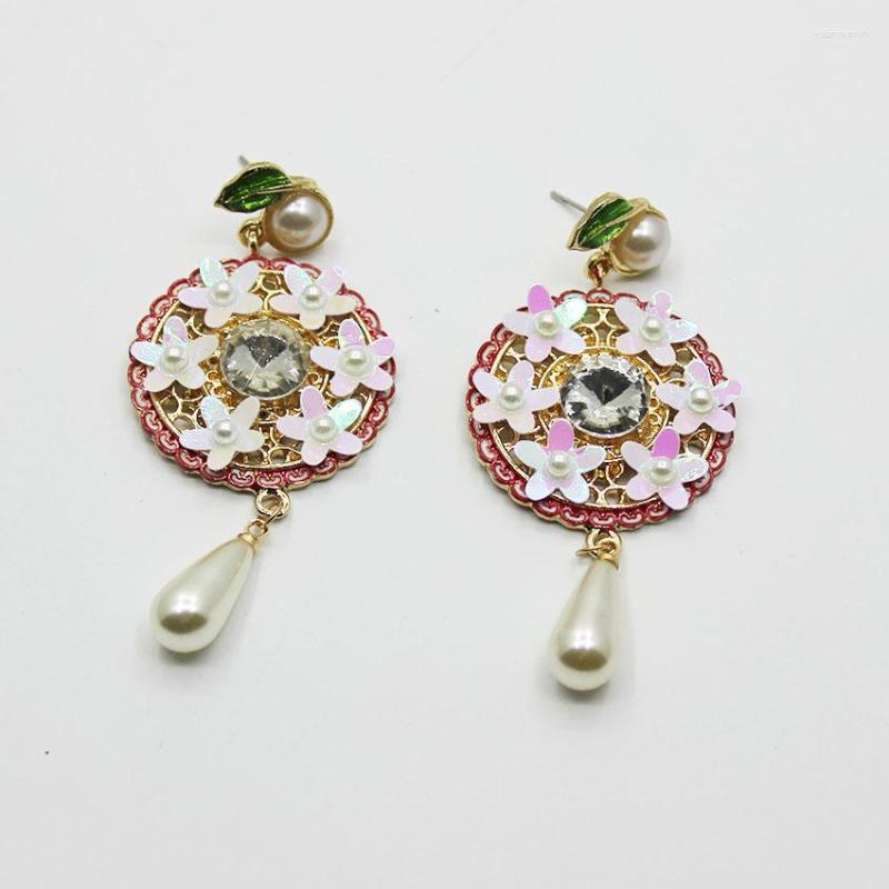 

Stud Earrings 2023 Baroque Iron Flower Circle Pearl Long Exaggerated 867