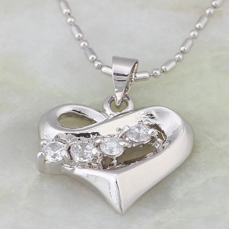 

Pendant Necklaces Garilina Heart Shaped With CZ Crystal Jewelry Silver Plated White & Pendants For Women Mothers Day Gifts