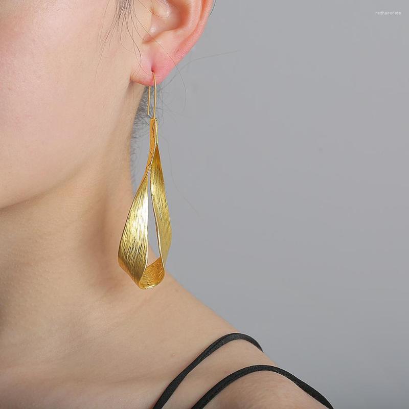 

Dangle Earrings Gold Silver Color Metal Twist Fashion Romantic Women Unique Design Drop Trendy Jewelry Wholesale