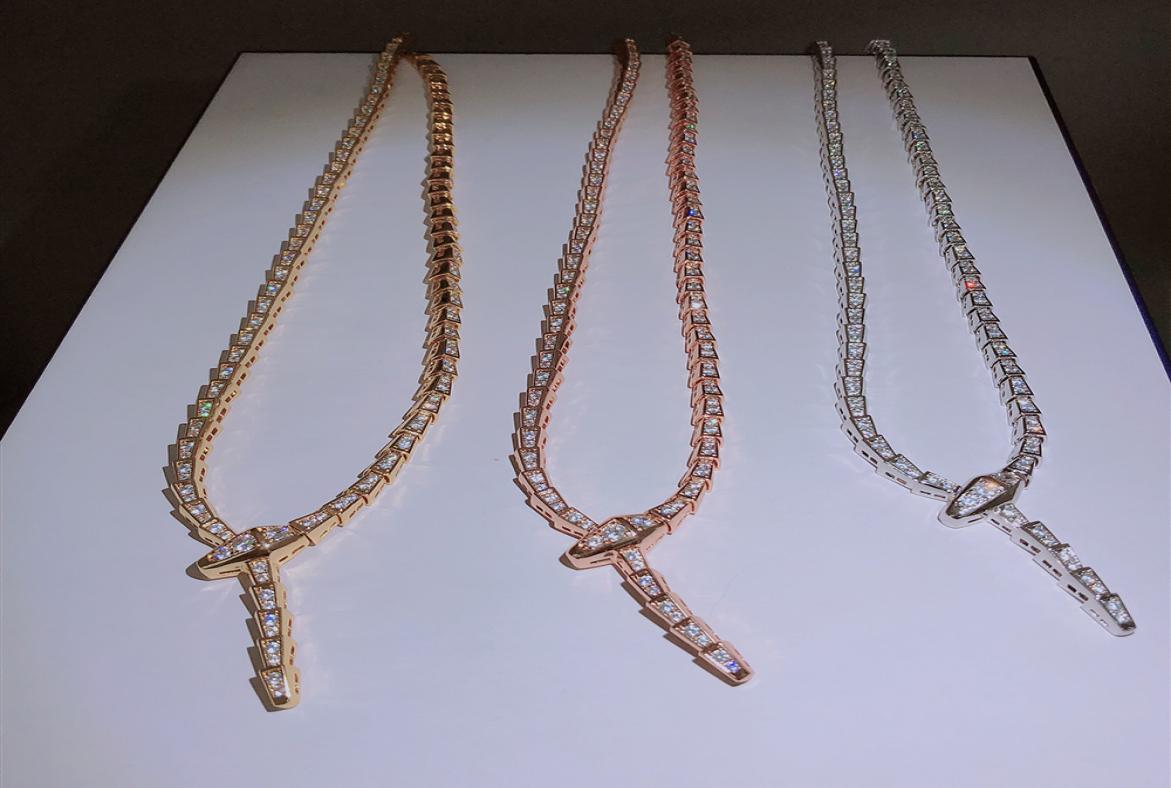 

2020Hot brand S925 silver-plated -shaped necklace zircon set elegant classic design python neck chain prom fashion women's necklace1481872