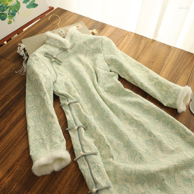 

Ethnic Clothing Chinese Style Improved Cheongsam 2023 Winter Plus Velvet Lace Dresses Green Long-sleeved Fur Collar Dress