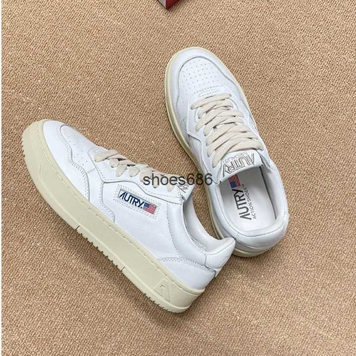 

Autries Little White Shoes Women's Summer Breathable 2023 New Genuine Leather Thick Sole Versatile EPT Korean Sports Board Shoes, Pink tail