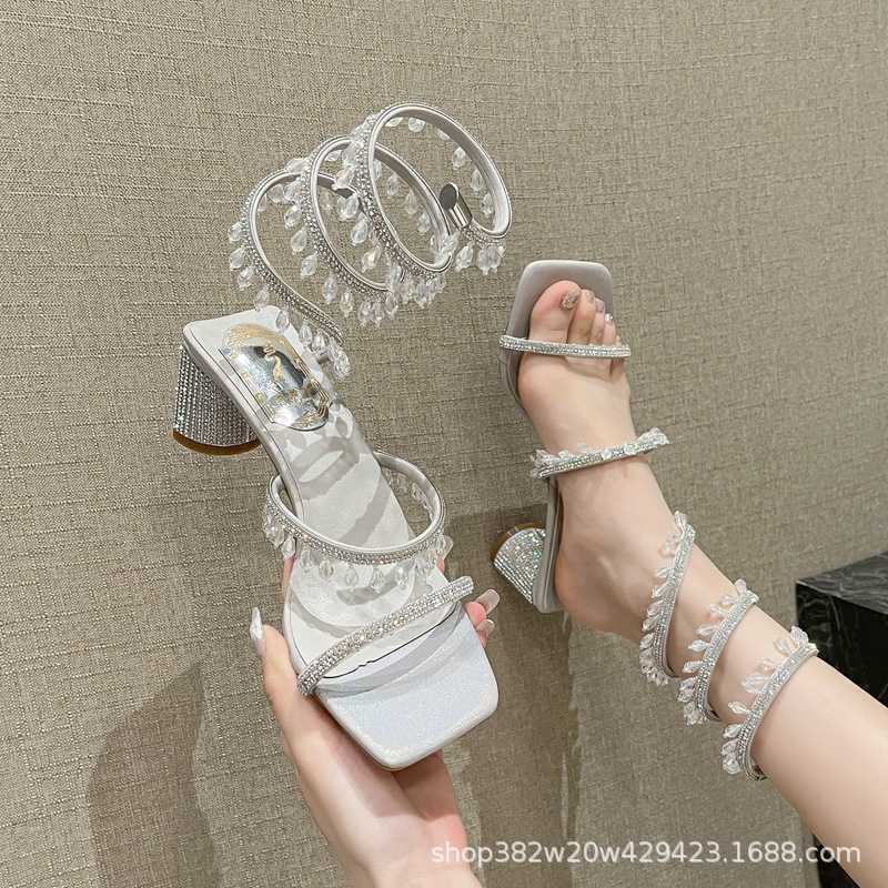 

Summer New Versatile Rhinestone Thick Sandals Gradient Color Slip-toe Fairy Banquet Fashion Medium Heel Women's Shoes888, Creamy-white