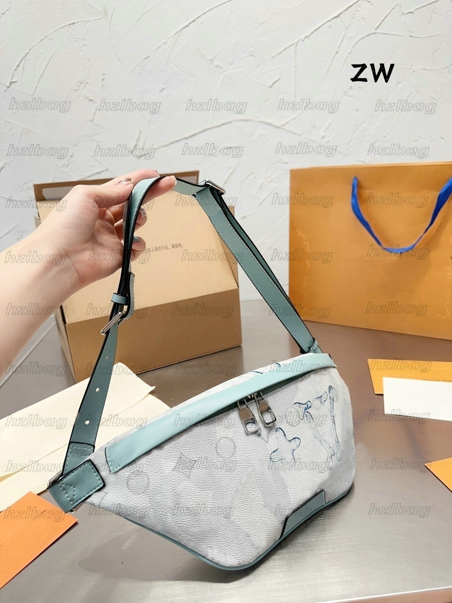 

23SS DISCOVERY BUMBAG Luxurys Designer Waist Bags Waterdrop effect Shoulder Bag Inkjet Technique Fanny Pack Aquagarden canvas Belt Bag Abyss Blue Crystal Blue, #!