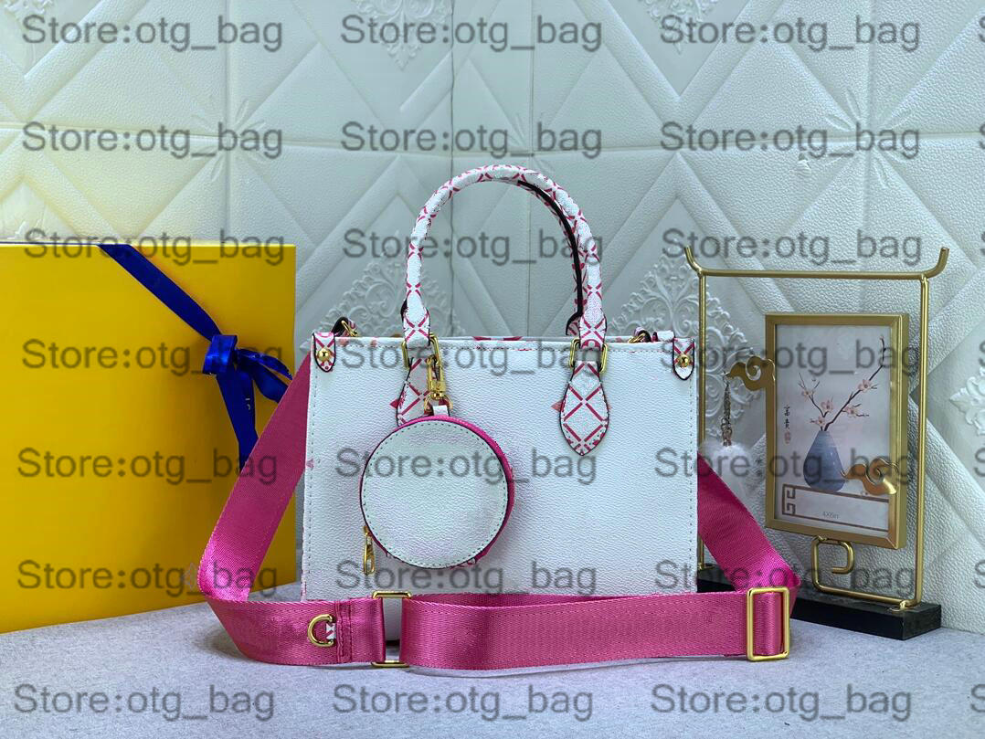 

BY THE POOL OnTheGo PM 25cm Bag with Strap Round Wallet Toron Handle M22976 Summer Mini ON THE GO Womens Designer Luxury OTG Big Capacity Handbags M45495 M45659 M44571, 16