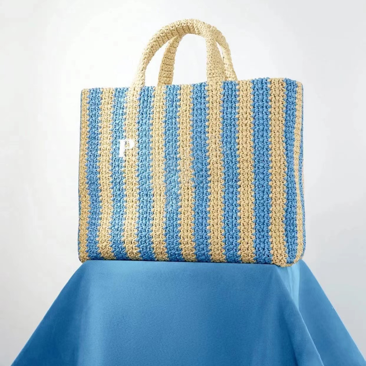 

High capacity Designer messenger bags straw clutch Toiletry Kits prad Women travel luggage bag triangle cross body purses handbag totes mens Shoulder bag Organizer, 2-pink stripes