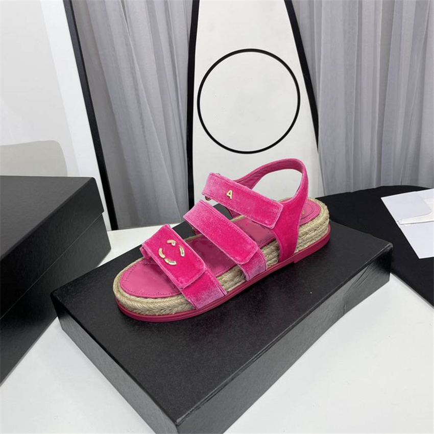 

Fashion Sandals Luxury Design 2023 Channel Women's High Heels Business Work Leather Canvas Casual Student Sandals 05-016