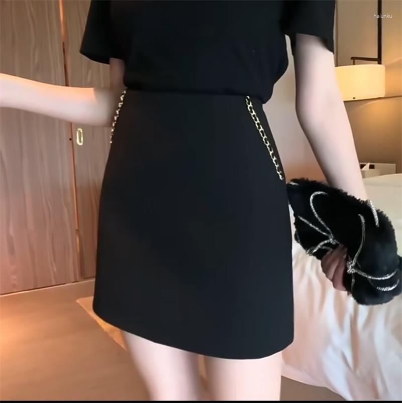 

Skirts Autumn Korean Chain Decoration Mini Skirt Women High Waist Slim A-Line Fahion Wrap Temperament Bag Hip Jupe P079, Black