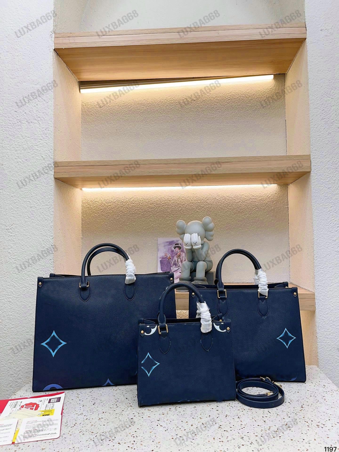 ONTHEGO Tote Bag Degrade Neutral Gradient Blue Beige Rose Pink On The Go PM MM GM Shoulder Bag Womens Luxurys Designer Purse oversized Monograms