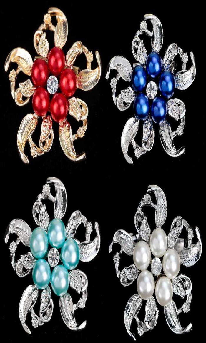 

Imitation Pearl Crystal Round Flower Brooches Pin For Women Hat Backpack Scarf Accessories Beautiful Wedding Bride Bouquet Buckle 2482507