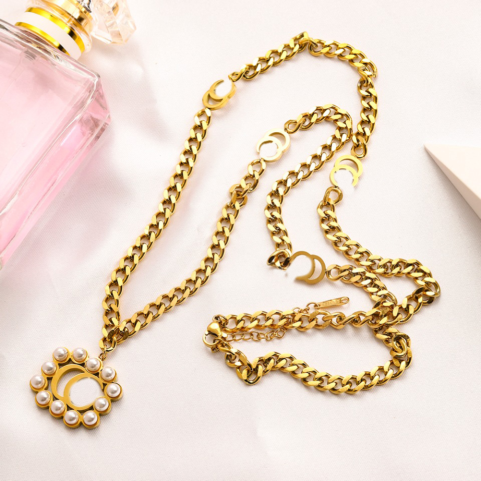 

Never Fading 18K Gold Plated Luxury Brand Designer Pendants Necklaces Stainless Steel Letter Choker Pendant Necklace Chain Jewelry Accessories ZG1825