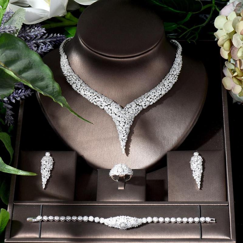 

Necklace Earrings Set Fashion Top Quality CZ Geometric Design Pendant Sets 4pcs Jewelry Nigerian Women Bridal Wedding Accessories N-1146, Picture shown