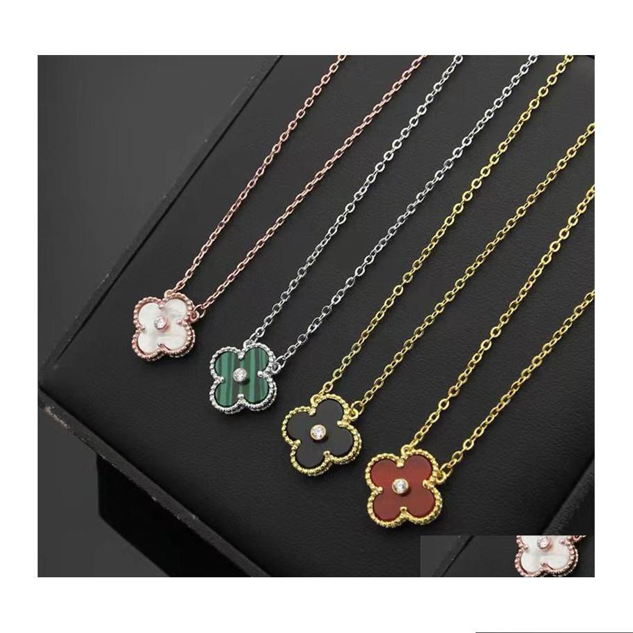 

Pendant Necklaces Fashion Korean Womens Crystal Necklace Classic Design Clover Natural Shell Turquoise Stainless St Dhmgd