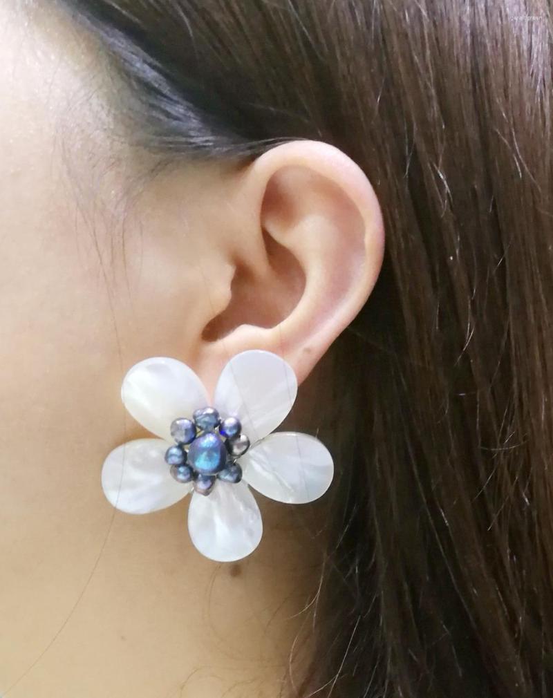 

Stud Earrings Women Jewelry Earring Black Natural Pearl White Shell Handmade Flower