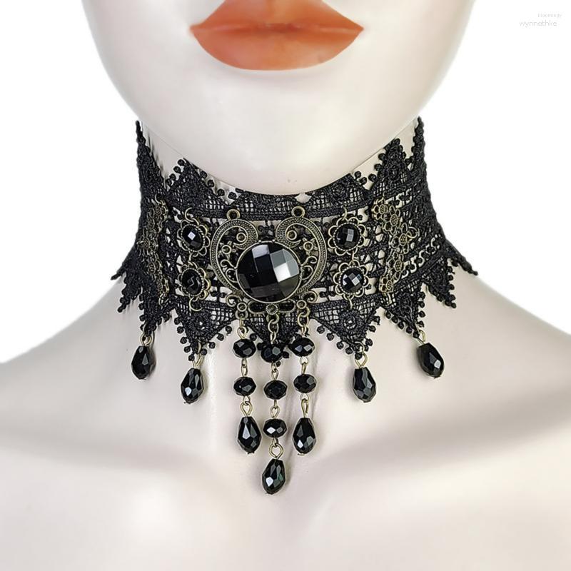 

Chains European And American Gothic Personality Fashion Retro Women Necklace Black Lace Tassel Halloween Love Collarbone Collar Female
